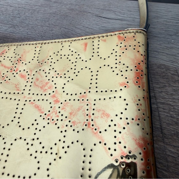 KATE SPADE Gold Perforated Heart Cosmetic Case Pouch Parent Shiny *Flaw* - Picture 7 of 11